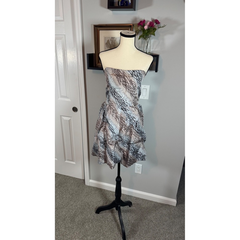 Chaudry KC 100% Silk Strapless Bubble Hem Mini Dress Abstract Print Sz Medium